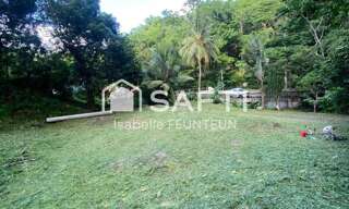 Terrain  2052 m² à vendre à Les Trois-Îlets (97229)