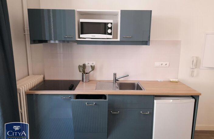Location appartement 1 pièce 25 m² à Tours (37000) — photo 3