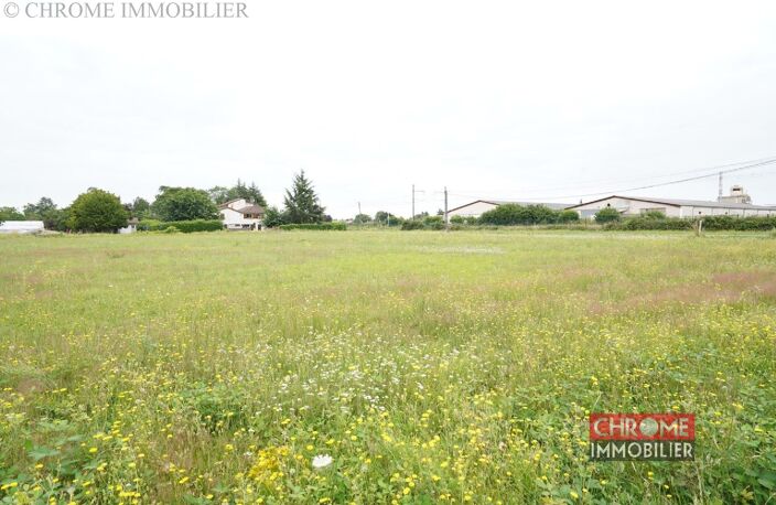 Terrain de 18000 m&sup2;  m&sup2; — photo 4