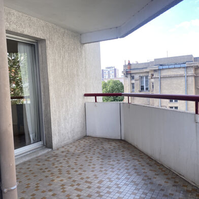 Appartement 5 pièces 299900 €