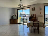 A VENDRE - Appartement 3 pièces avec grand garage - ONET LE CHATEAU — photo 4