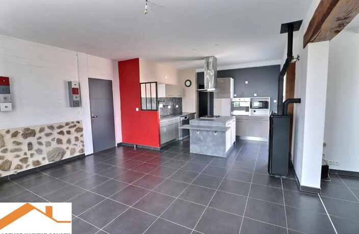 Vente maison 4 pièces 162 m² Bellevigny (85170) — photo 3