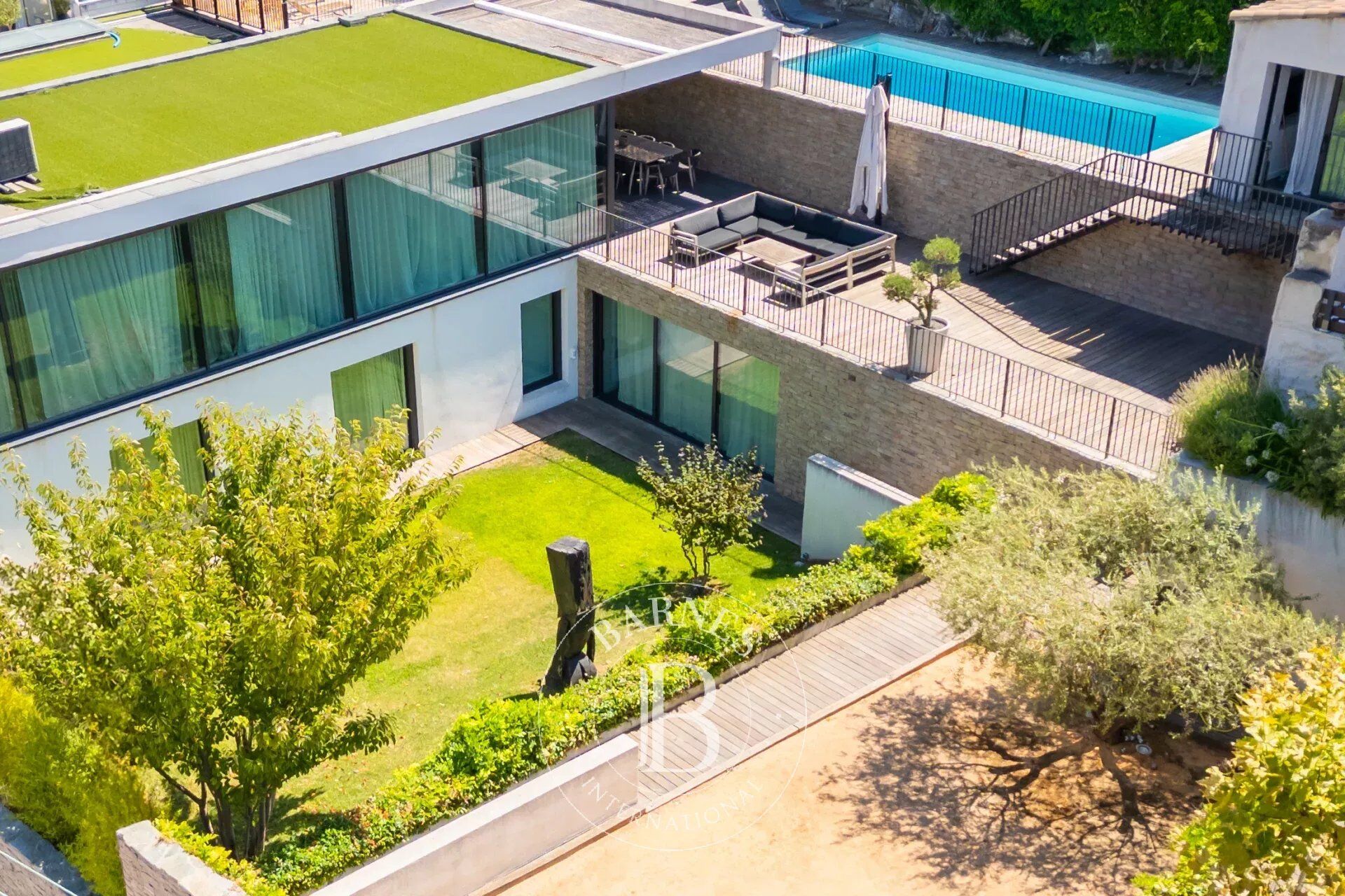 Villa / Maison  T7 à vendre Marseille 7eme 13007