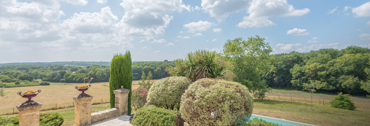 Maison 6 Pièces 214 m² à vendre à Pompignac (33370)