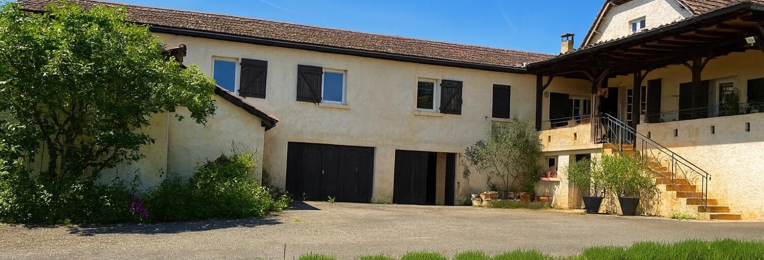 Maison 9 Pièces 220 m² à vendre à Saint-Martial-de-Nabirat (24250)