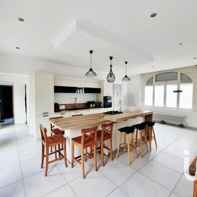 Maison 9 pièces 395000 €