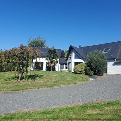 Maison 7 pièces 499000 €