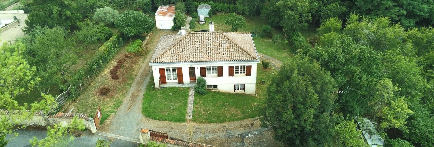 Maison 8 Pièces 132 m² à vendre à Saint-Hilaire-des-Loges (85240)