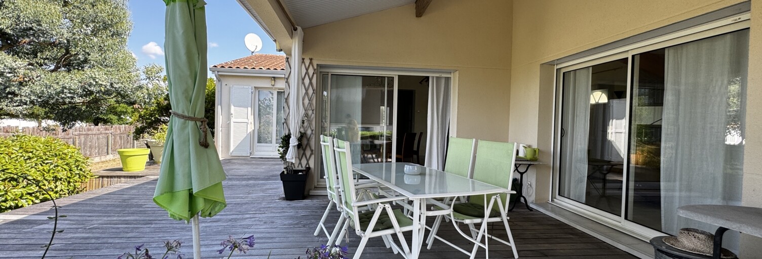 Maison 6 Pièces 117 m² à vendre à Montendre (17130)