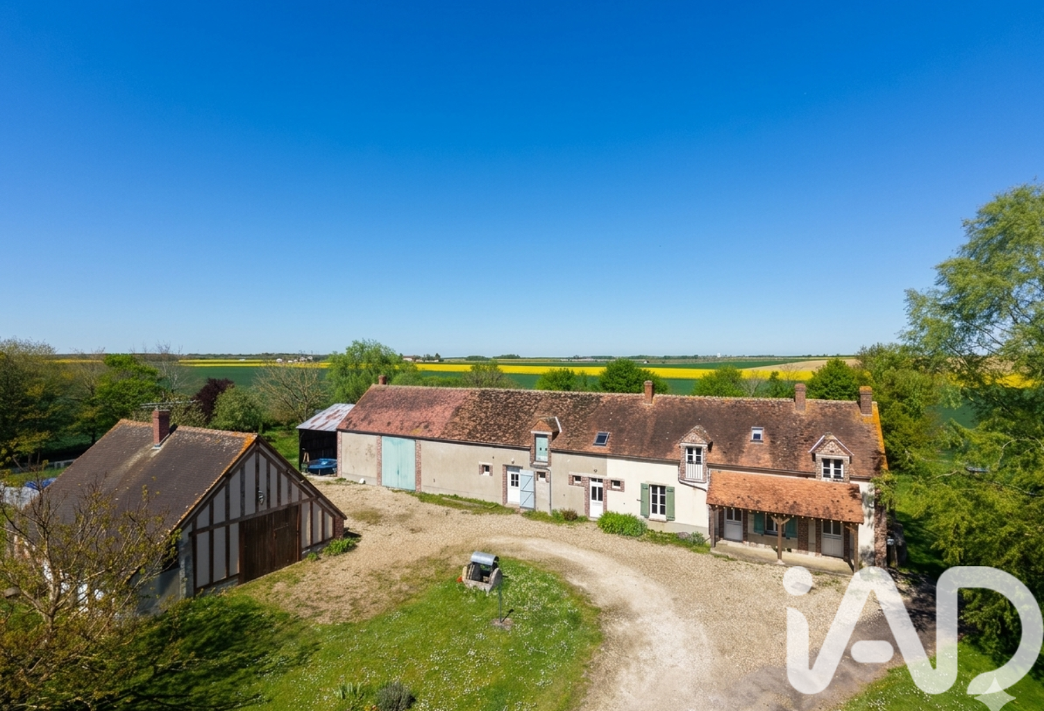 Vente Maison de campagne 10 pièces — photo 1