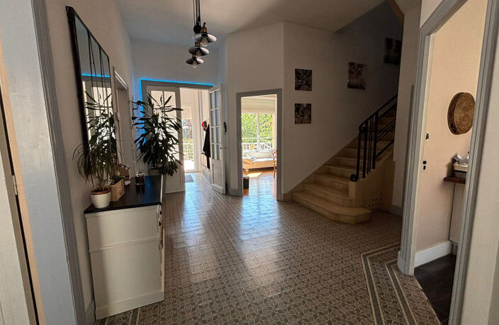Maison de Maître avec dépendances, parc & piscine   Labastide-d’Anjou — photo 2