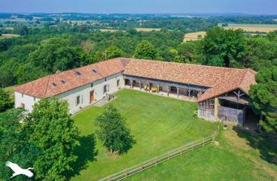 Domaine de 9 pièces principales — photo du bien