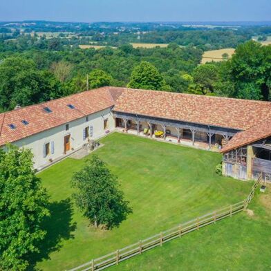 Maison 9 pièces 525000 €