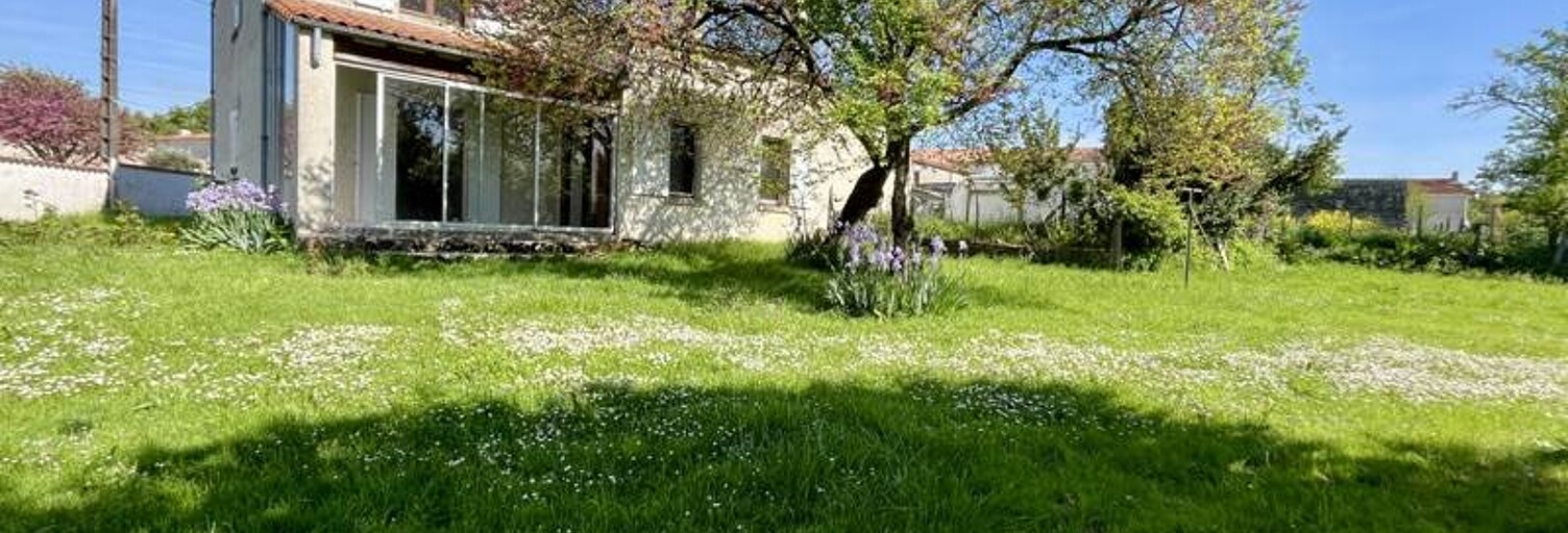 Maison 6 Pièces 135 m² à vendre à Matha (17160)