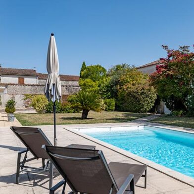 Maison 7 pièces 296520 €