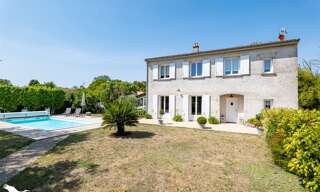 Maison 7 Pièces 220 m² à vendre à Matha (17160)