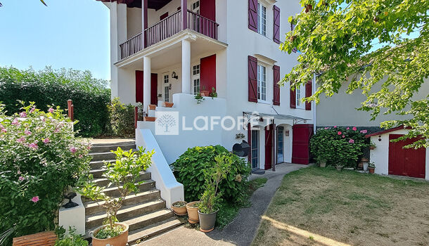 Villa / Maison 6 pièces  à vendre Orthez 64300
