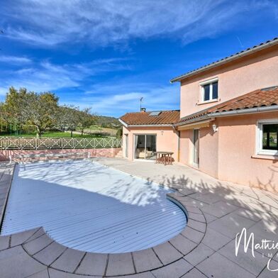 Maison 6 pièces 585000 €