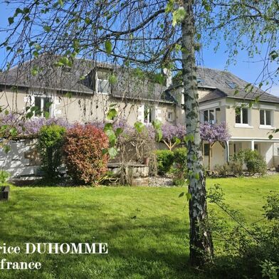 Maison 11 pièces 375000 €
