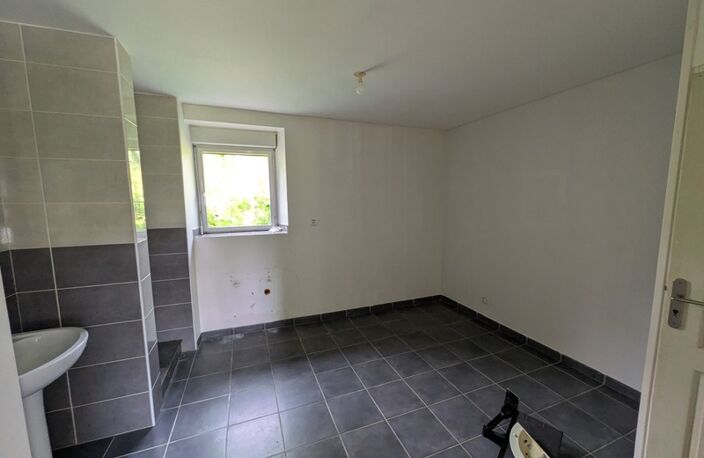 SAINT CARADEC TREGOMEL LONGERE DE 208M² DE 8 PIECES  ENVIRON SUR PARCELLE DE 1600M² — photo 4