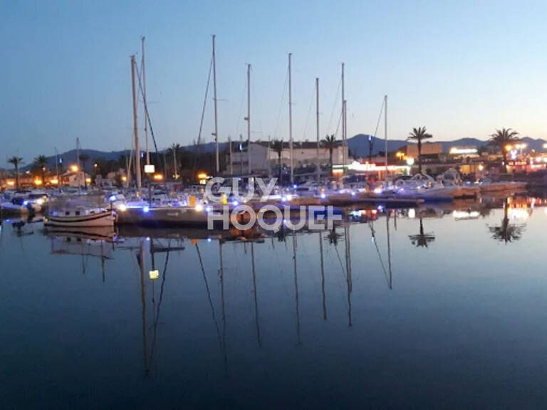 FONDS DE COMMERCE RESTAURANT 200m2 LICENCE 4  SAINT CYPRIEN PORT — photo 1