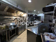 FONDS DE COMMERCE RESTAURANT 200m2 LICENCE 4  SAINT CYPRIEN PORT — photo 4