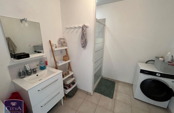 Location appartement 2 pièces 54 m² à Cholet (49300) — photo 4