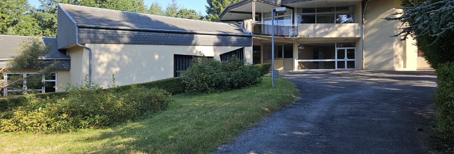 Maison 70 Pièces 3700 m² à vendre à Égletons (19300)