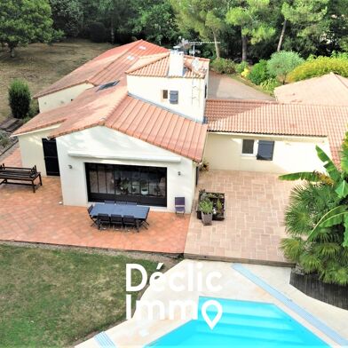 Maison 7 pièces 474975 €