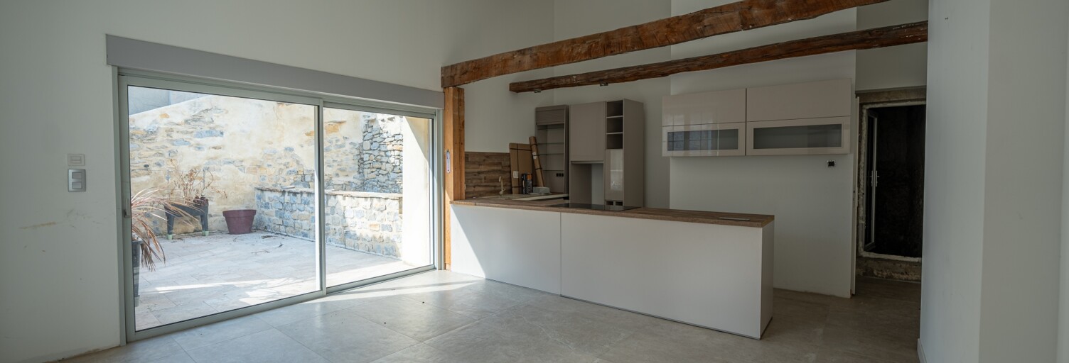 Maison 2 Pièces 111 m² à vendre à Villeneuve-de-Berg (07170)