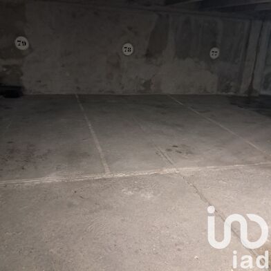 Garage  11000 €