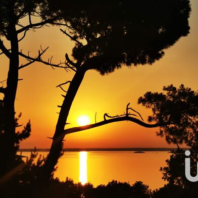 Maison 10 pièces 669800 €