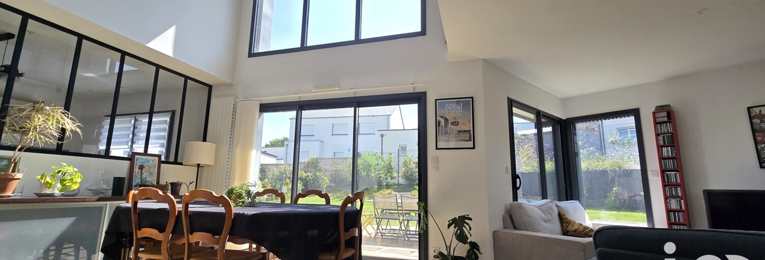 Maison 6 Pièces 133 m² à vendre à Liffré (35340)