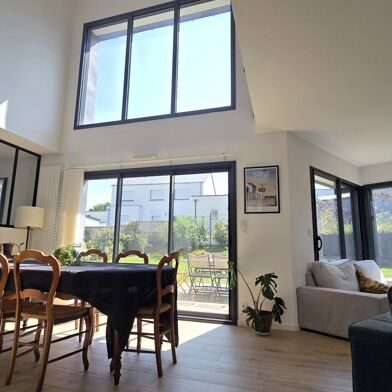 Maison 6 pièces 399500 €