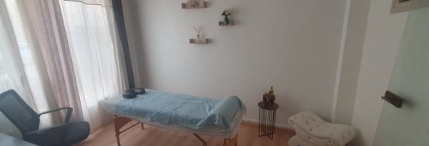 Bureau  56 m² à louer à Perpignan (66000)