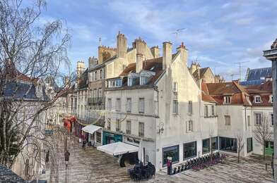 Appartement 7 pièces 787000 €