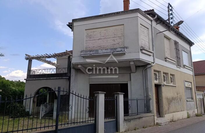 Maison Individuelle avec Jardin, Piscine et Garage — photo 3