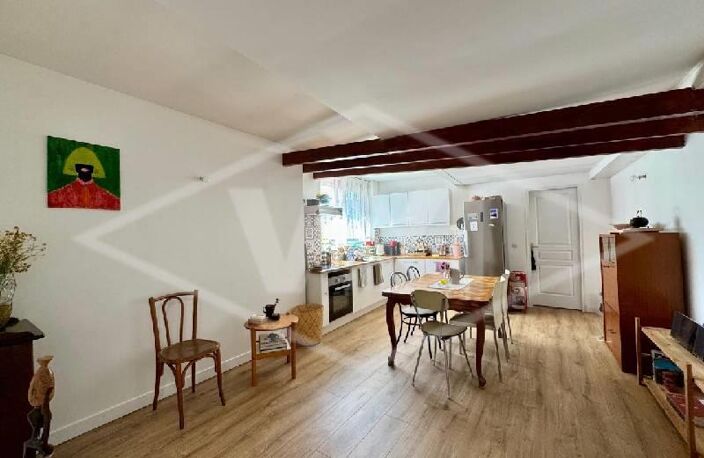 Vente appartement 4 pièces 85 m² Combs-la-Ville (77380) — photo 2