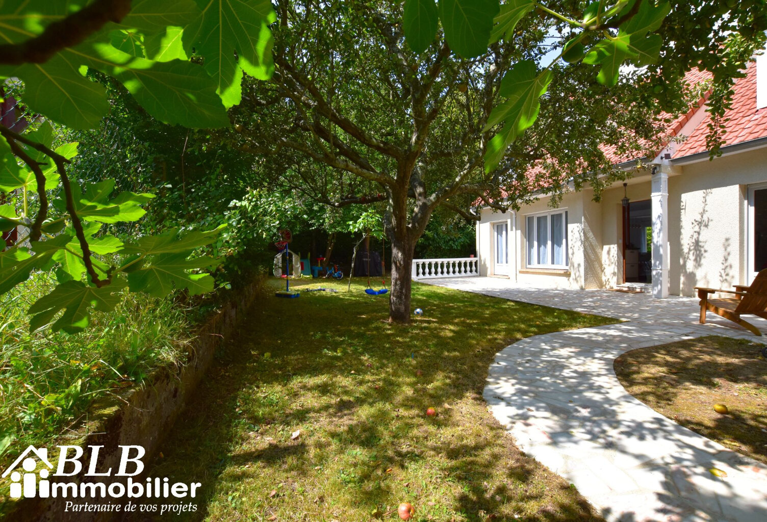 78690 Maison à vendre aux Essarts-le-Roi   6 pièces, terrain — photo 1