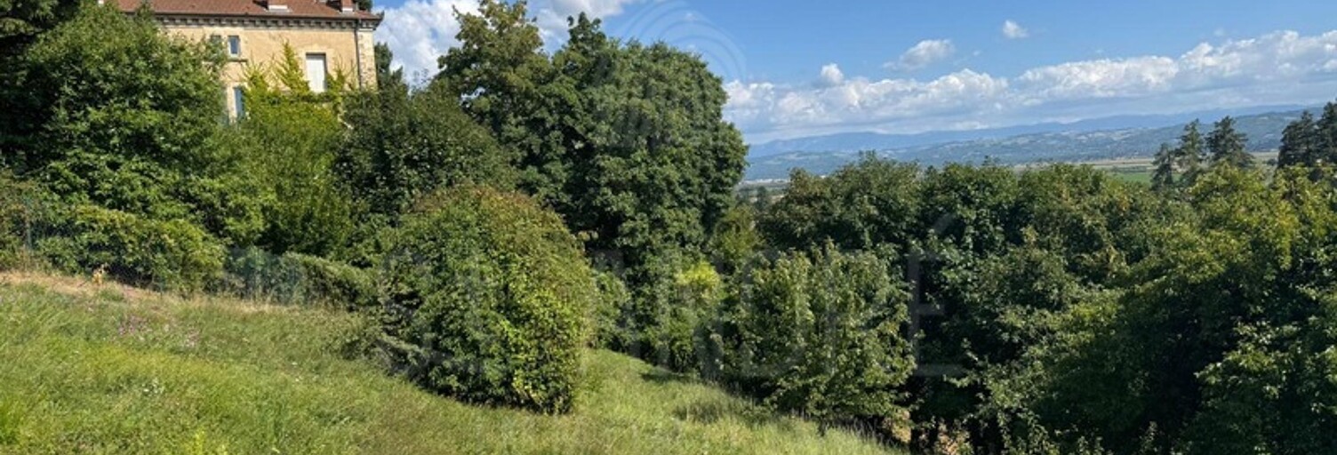 Terrain  2010 m² à vendre à La Côte-Saint-André (38260)