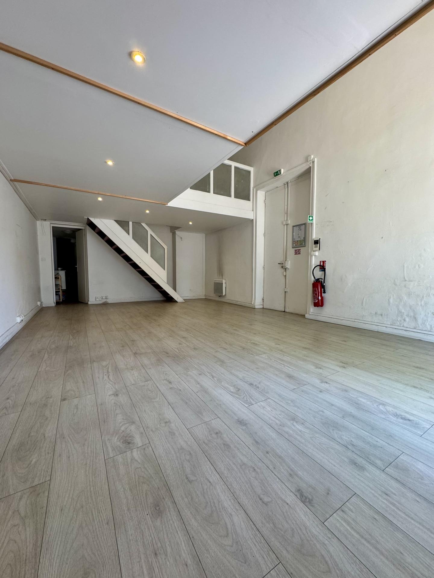 Bureau  T1 à louer Marseille 2eme 13002