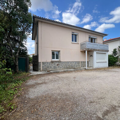 Immeuble  314000 €