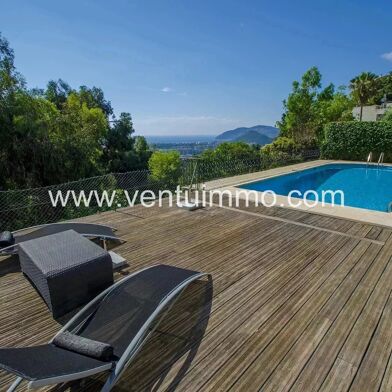 Maison 5 pièces 995012 €