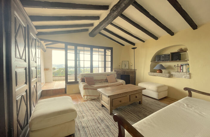 Haut de Cagnes maison terrasse vue mer — photo 4