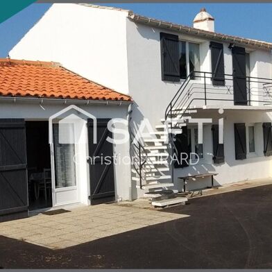 Maison 5 pièces 556800 €