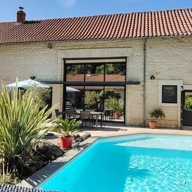 Maison 5 pièces 445000 €