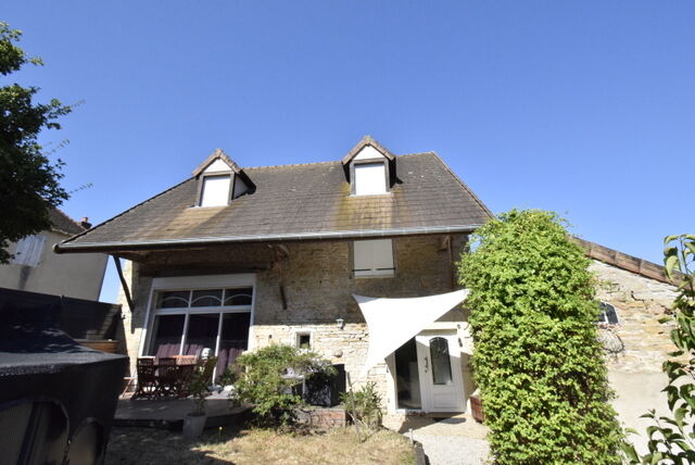 Villa / Maison  T6 à vendre Buxy 71390