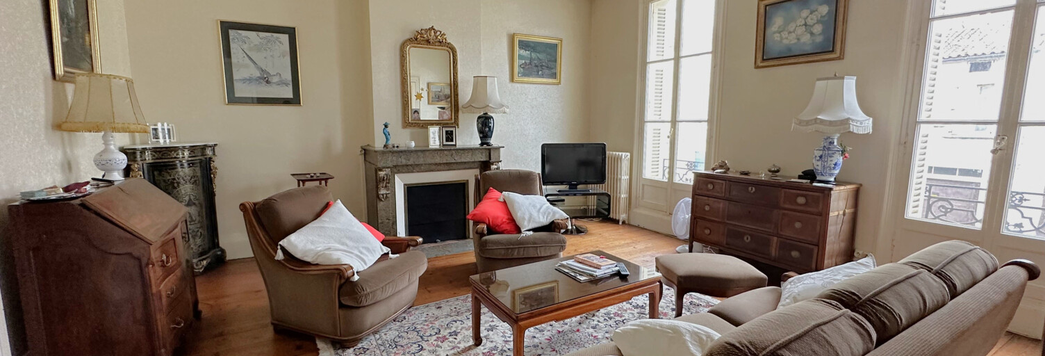 Maison 9 Pièces 247 m² à vendre à Rochefort (17300)