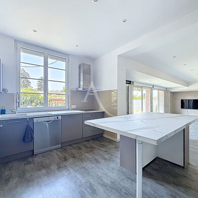 Maison 8 pièces 349000 €