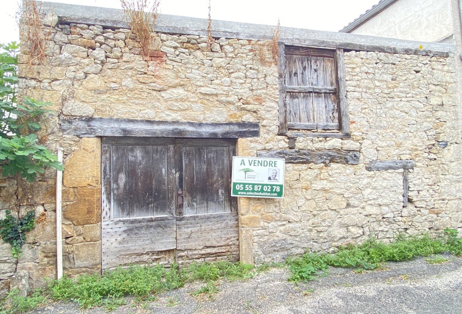 Grange — photo 1